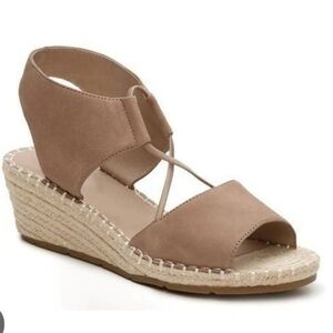 NEW Eileen Fisher Whim Wedge Espadrille Sandals Size 8.5 Tan Leather Sandals